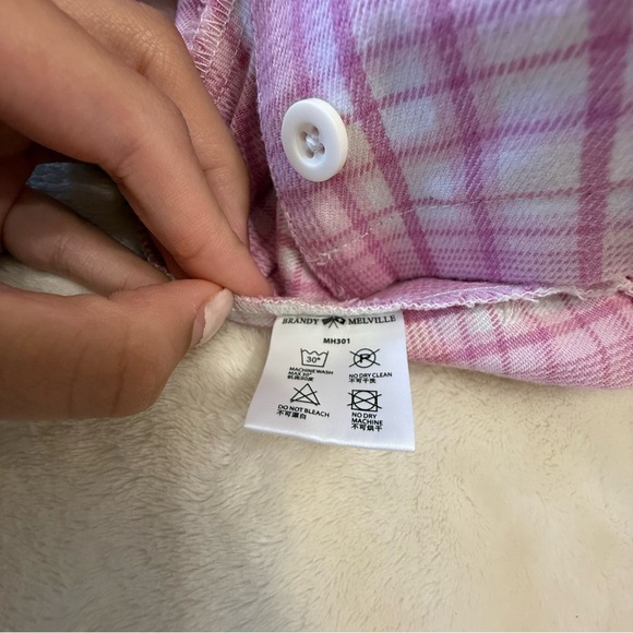 Brandy Melville Pink Checkered Top OS Button Down - Picture 5 of 6